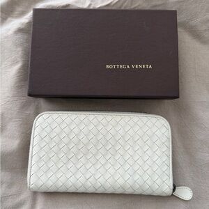 Bottega Veneta Cream Woven Leather Zip Wallet